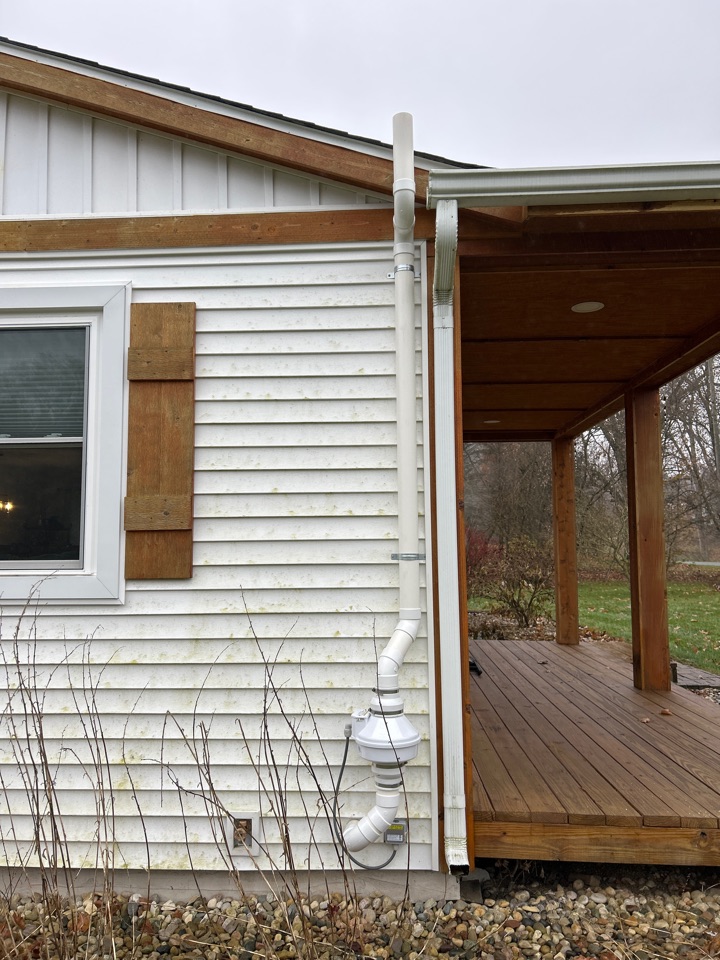 Radon mitigation system installation. We are in the Climax area today installing a system for a customer. We ran the exterior near the gutter for minimalistic aesthetics. If you are in the Battle Creek, Kalamazoo area do not hesitate to contact us for testing or mitigation at (616) 874-9925. 