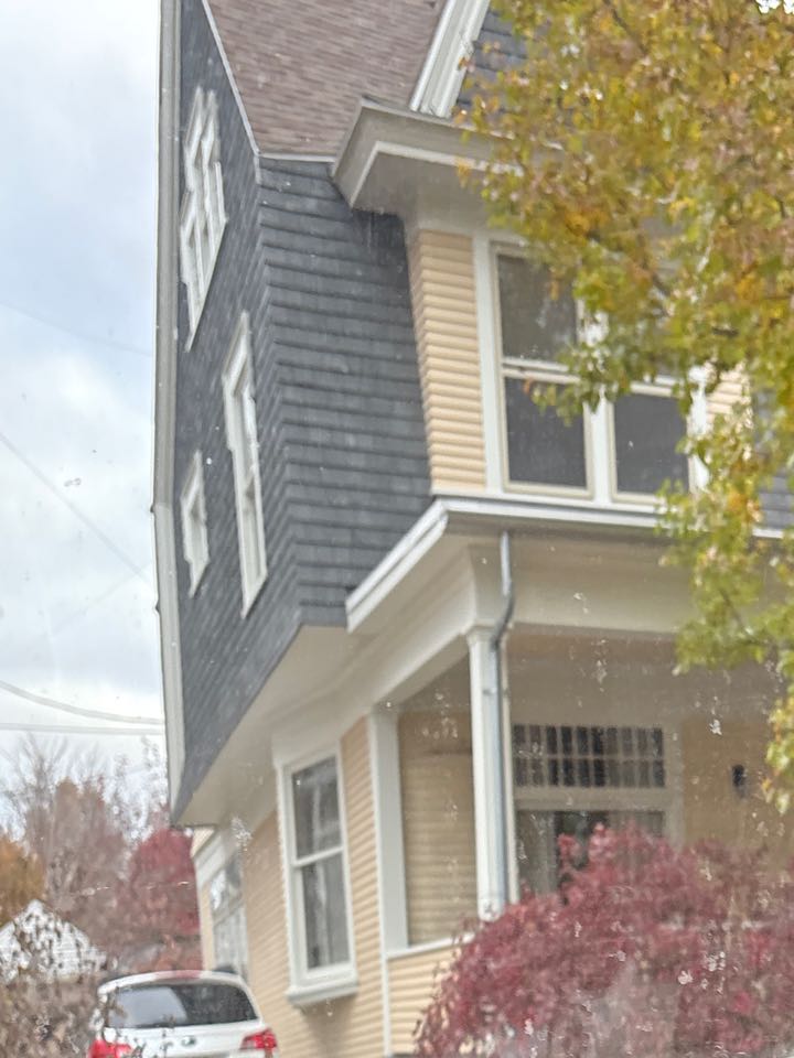 Just finished up a termite renewal inspection for a home that we treated back in 2020 here in Grand Rapids. 