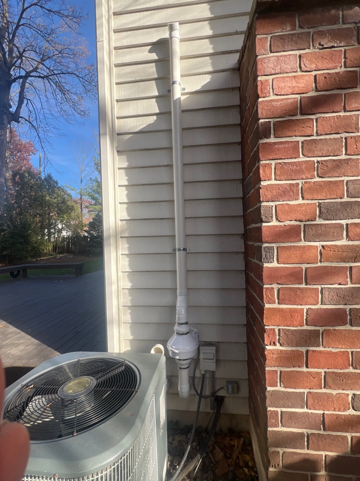 Radon mitigation system