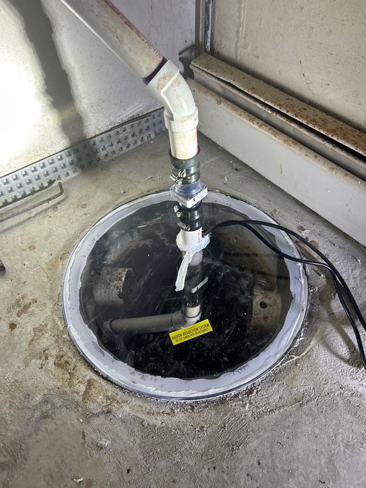 Stopped by to finish sealing a sump crock for a customer. Results were driven down below 2 from our mitigation system installation. Good work Green Earth! 