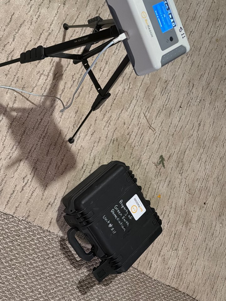 Setting a radon test in a neighbors condo