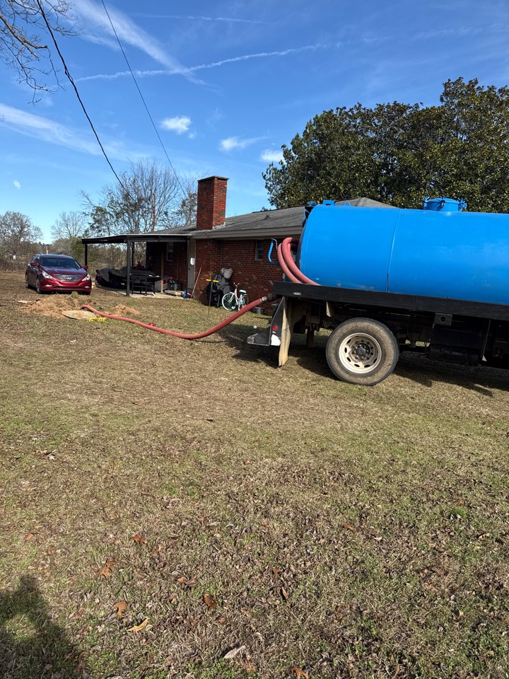 Prattville, AL - Septic pumping and installation 