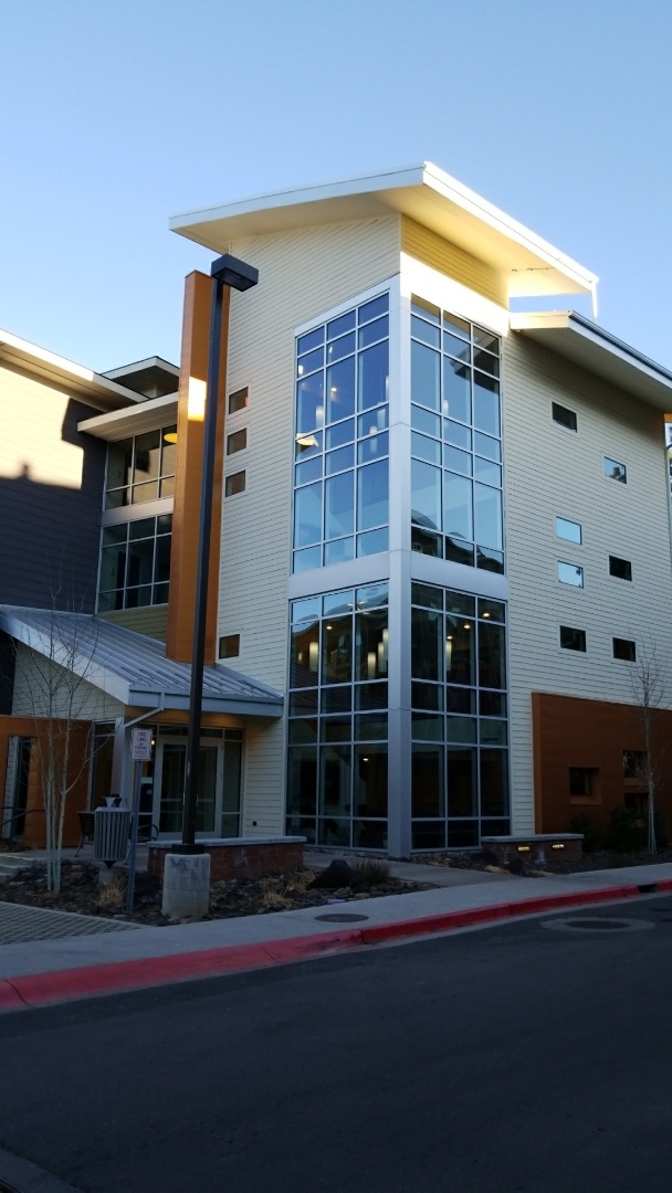 Monthly windows at NAU Suites Monthly windows at NAU Suites