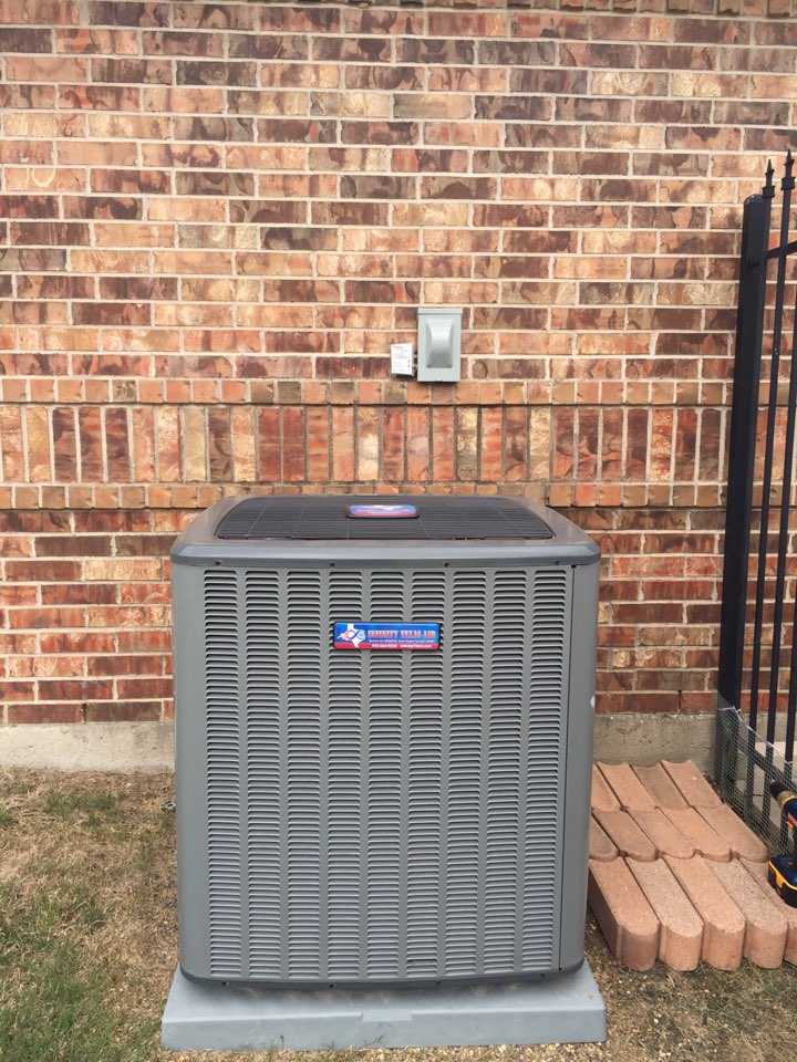 Air conditioning service call, tuning up an Amana gas furnace and high efficiency Ac system.