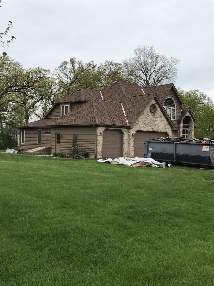 Yorkville, IL - GAF Grand Sequoia shingles Yorkville, IL - GAF Grand Sequoia shingles