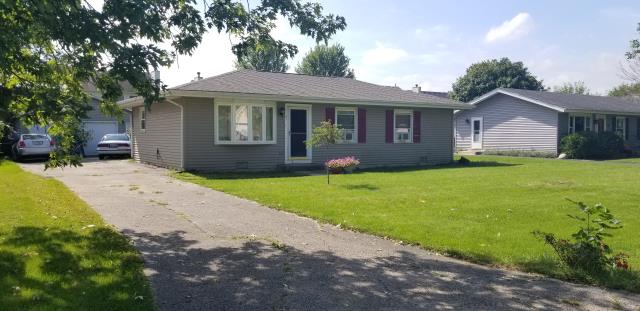 Oswego, IL - Estimating for a roof replacement Oswego, IL - Estimating for a roof replacement