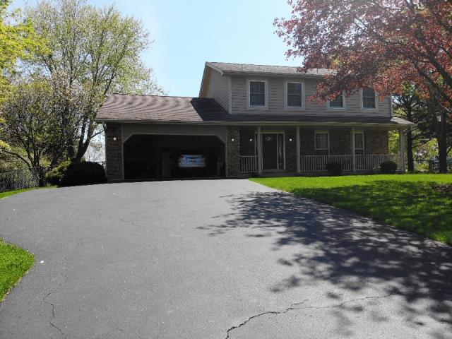 Oswego, IL - Estimating for a roof replacement. Oswego, IL - Estimating for a roof replacement.