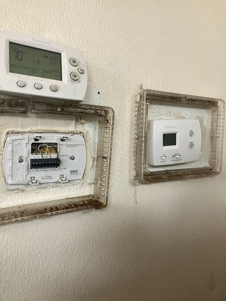 Thermostat- no Air Conditioning due to bad thermostat 