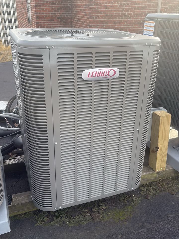 Heat pump repair in Alexandria Virginia. 