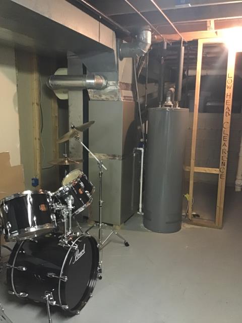 Hilliard, OH - Diagnostic Service Call on CARRIER gas furnace. Inducer motor is squealing. Pulling about 1.2/1.5A rated for 1.4A. Squealing Sound coming from bearings. Motor is failing and needs replaced.options givenreplace motorreplace furnace or system.due to age and cost of repairs the client would like to replace the system vs fixing. Hilliard, OH - Diagnostic Service Call on CARRIER gas furnace. Inducer motor is squealing. Pulling about 1.2/1.5A rated for 1.4A. Squealing Sound coming from bearings. Motor is failing and needs replaced.options givenreplace motorreplace furnace or system.due to age and cost of repairs the client would like to replace the system vs fixing.