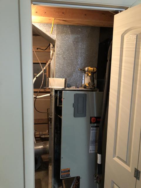 Dublin, OH - I found low voltage fuse popped, after further diagnostic discovered was able to keep fuse intact. Then discovered that we will also need a new heat kit and relay. Repair prices will be too expensive and customer is all set for a new system installation tomorrow. System not operational at departure. Dublin, OH - I found low voltage fuse popped, after further diagnostic discovered was able to keep fuse intact. Then discovered that we will also need a new heat kit and relay. Repair prices will be too expensive and customer is all set for a new system installation tomorrow. System not operational at departure.