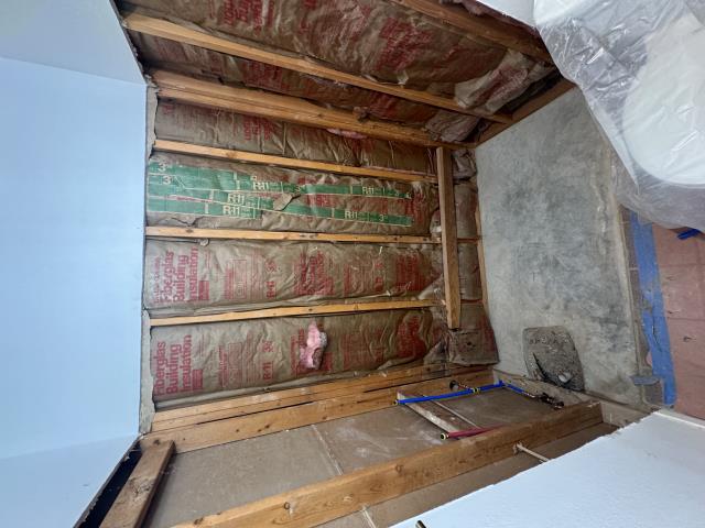 Round Rock, TX - Demo Bathtub 