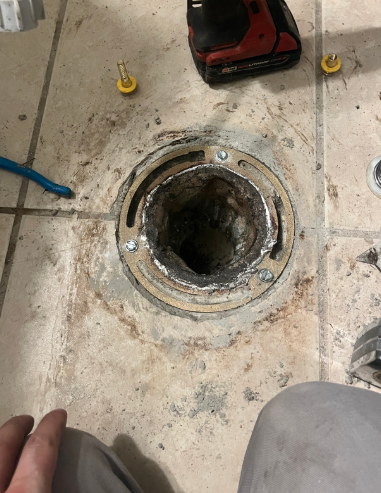 Austin, TX - Toilet flange replacement/excavation