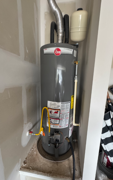 Elgin, TX - Water heater flush