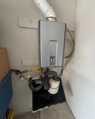 Flush tankless style water heater