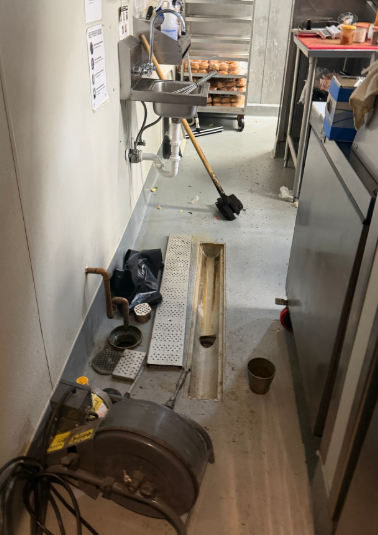 Pflugerville, TX - Unclog main sewer drain