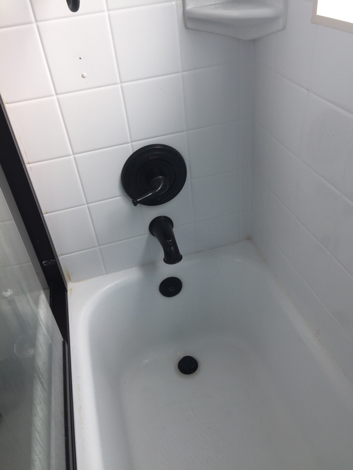 Shower valve cartridge replacement