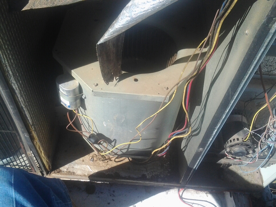 Found a defective capacitor on a Carrier package unit