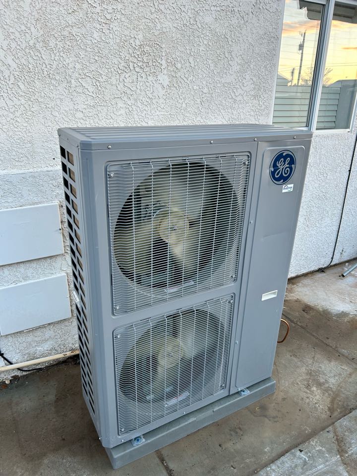 It is a beautiful cold day here in Pahrump Nevada where we just finished installing a new General Electric heat pump condenser. Our homeowner has been freezing for the last few days! But it’s been our pleasure to get their home heating again!