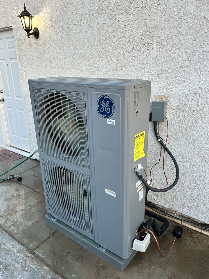 It is a beautiful cold day here in Pahrump Nevada where we just finished installing a new General Electric heat pump condenser. Our homeowner has been freezing for the last few days! But it’s been our pleasure to get their home heating again! It is a beautiful cold day here in Pahrump Nevada where we just finished installing a new General Electric heat pump condenser. Our homeowner has been freezing for the last few days! But it’s been our pleasure to get their home heating again!