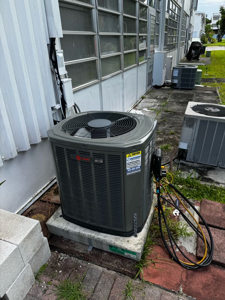 Same Day Service Call, Nothing running on Condeser. Backed up Drain line in North Miami Beach, FL 