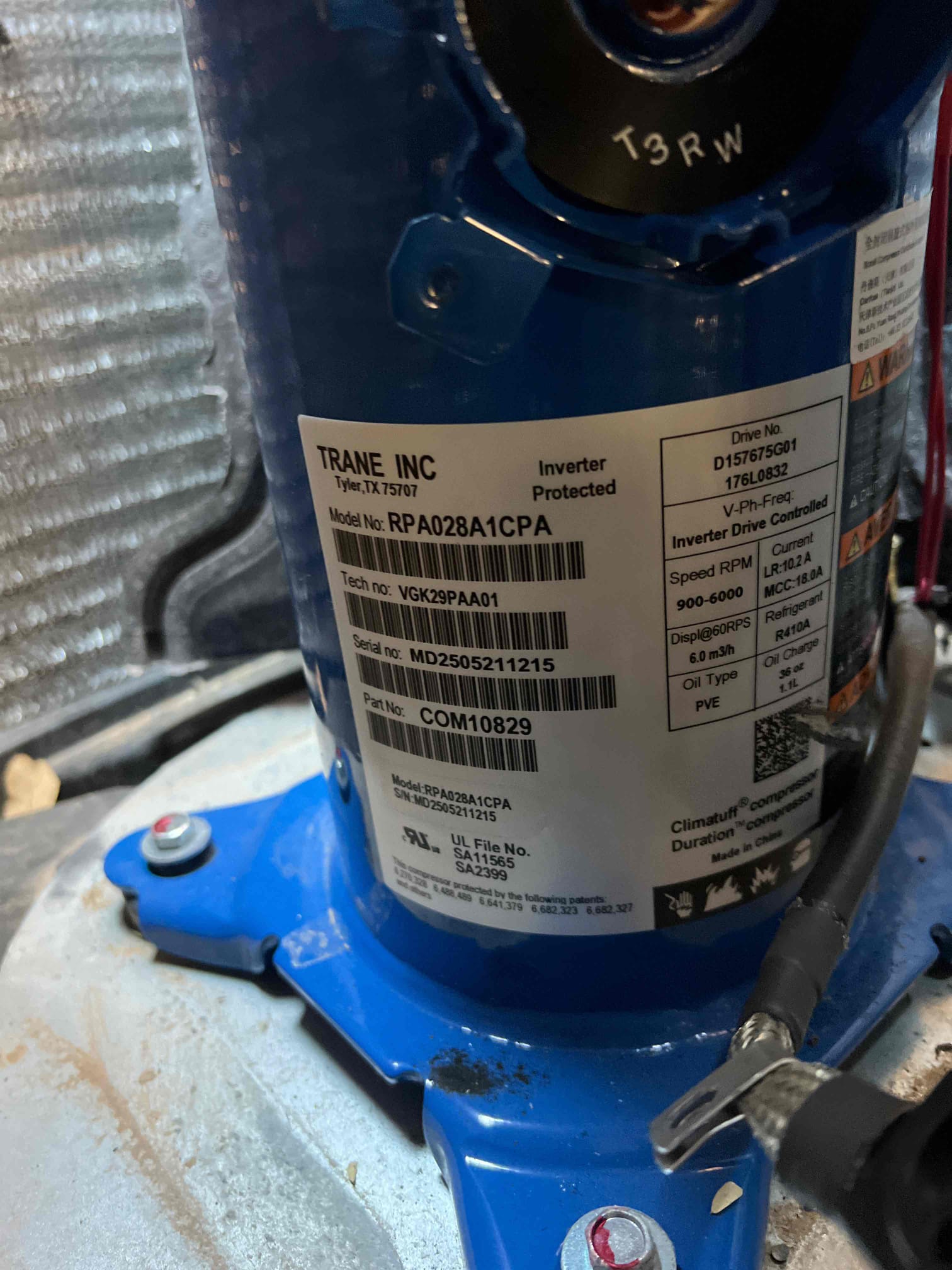 Warranty out the compressor. The unit is operating properly now.