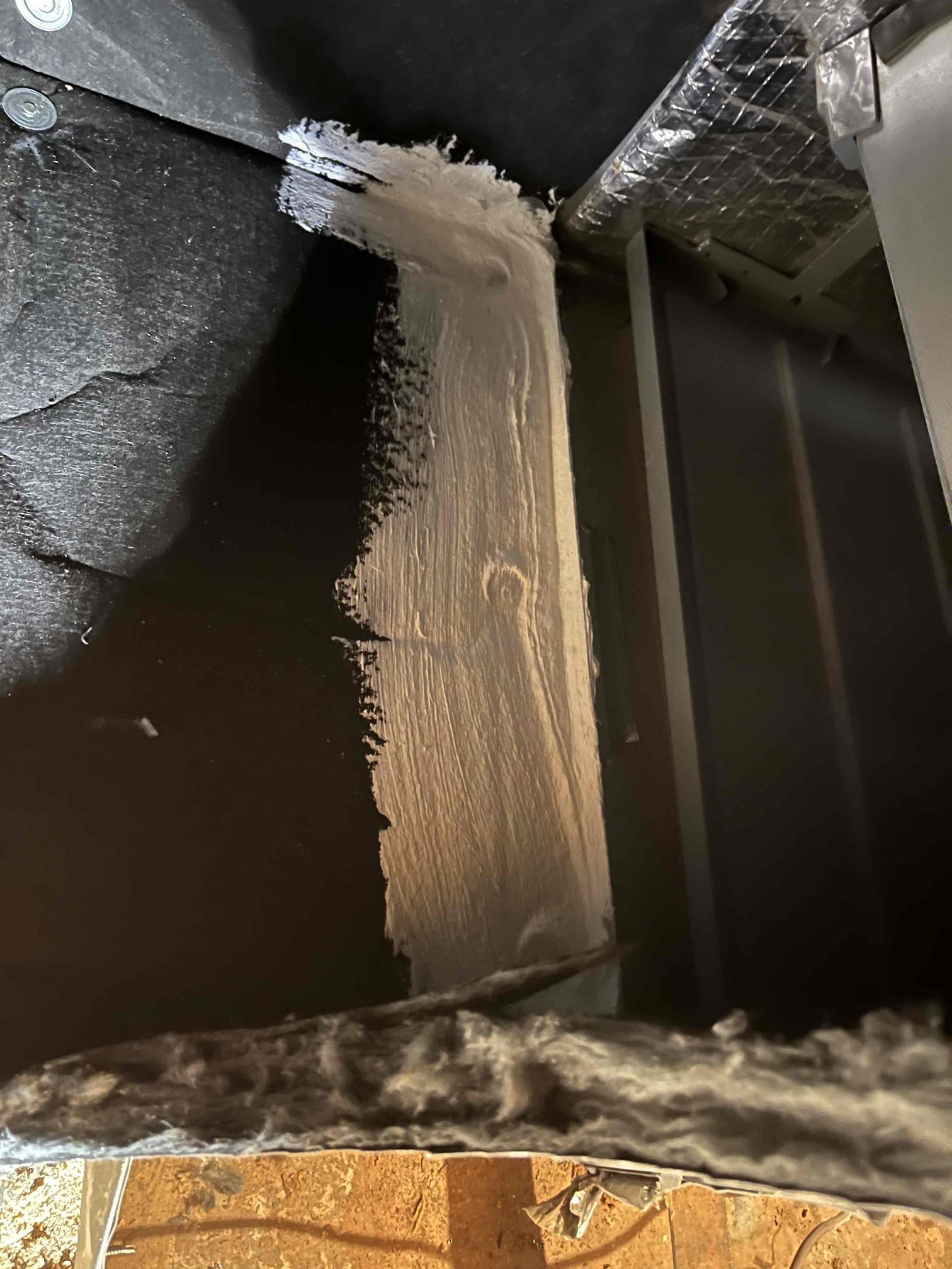 Duct sealing and insulation in Goodyear