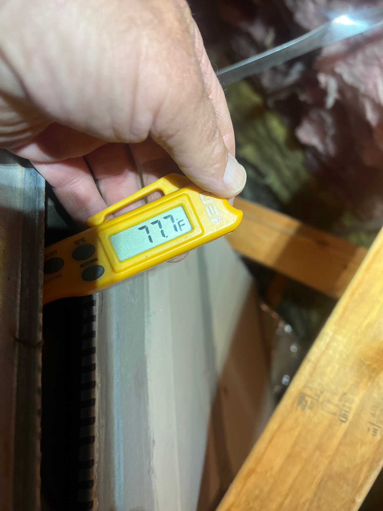 Returned and replaced the indoor blower motor and the unit is operating properly at this time producing a 20° temperature split