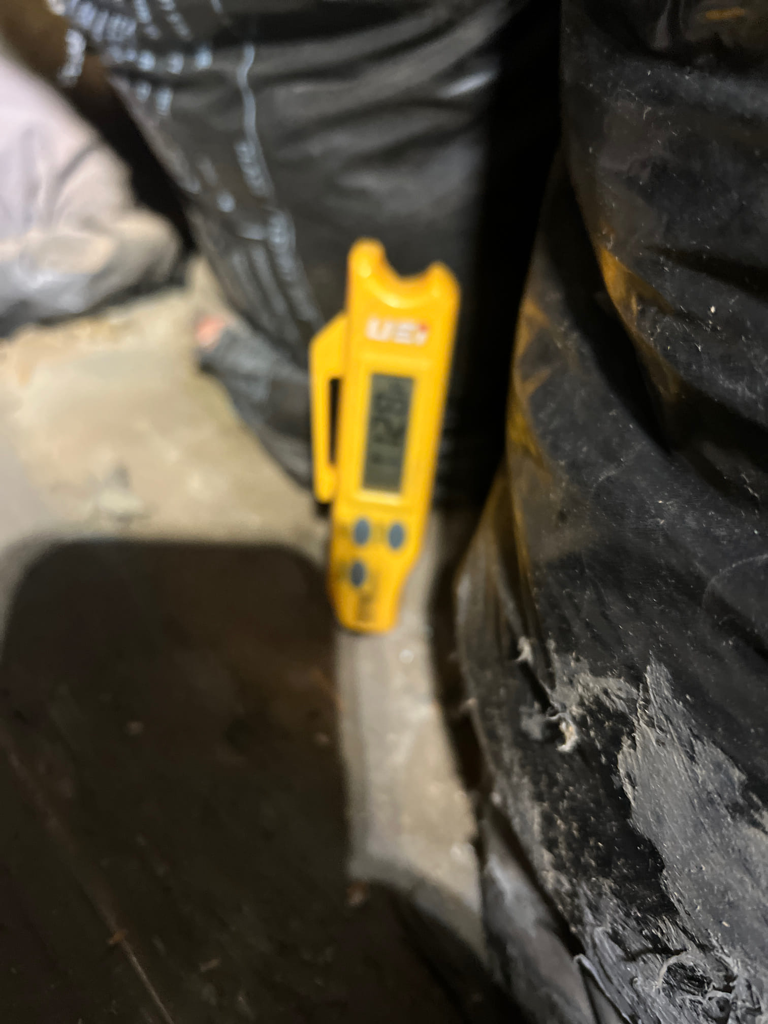 Performed a membership visit and heating. The units operating properly at this time. The homeowners are not wanting to renew at this time. They are moving out of state.