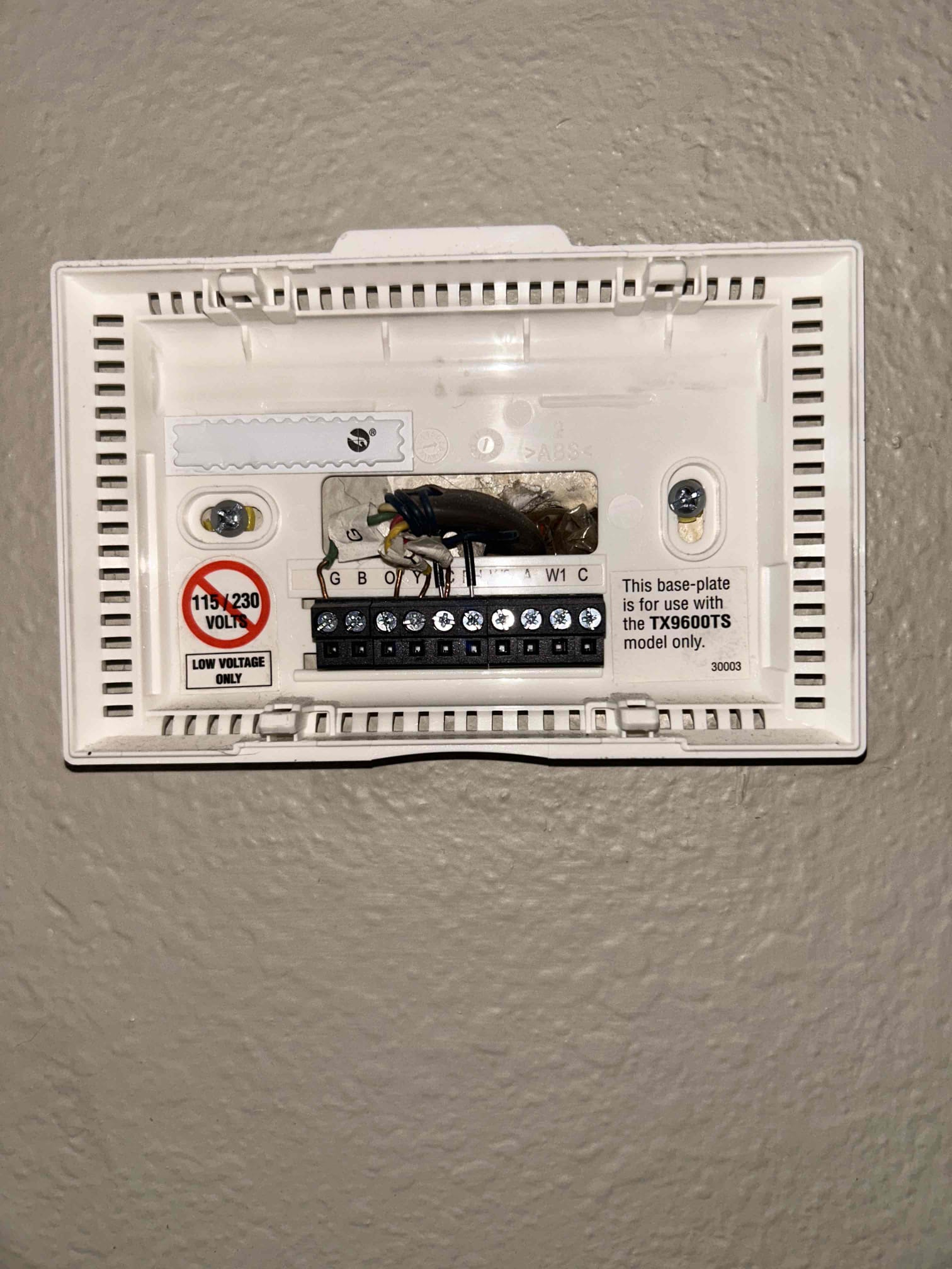 Unit not starting with thermostat demand. With further inspection concluded the thermostat has failed. System is need of a new thermostat.