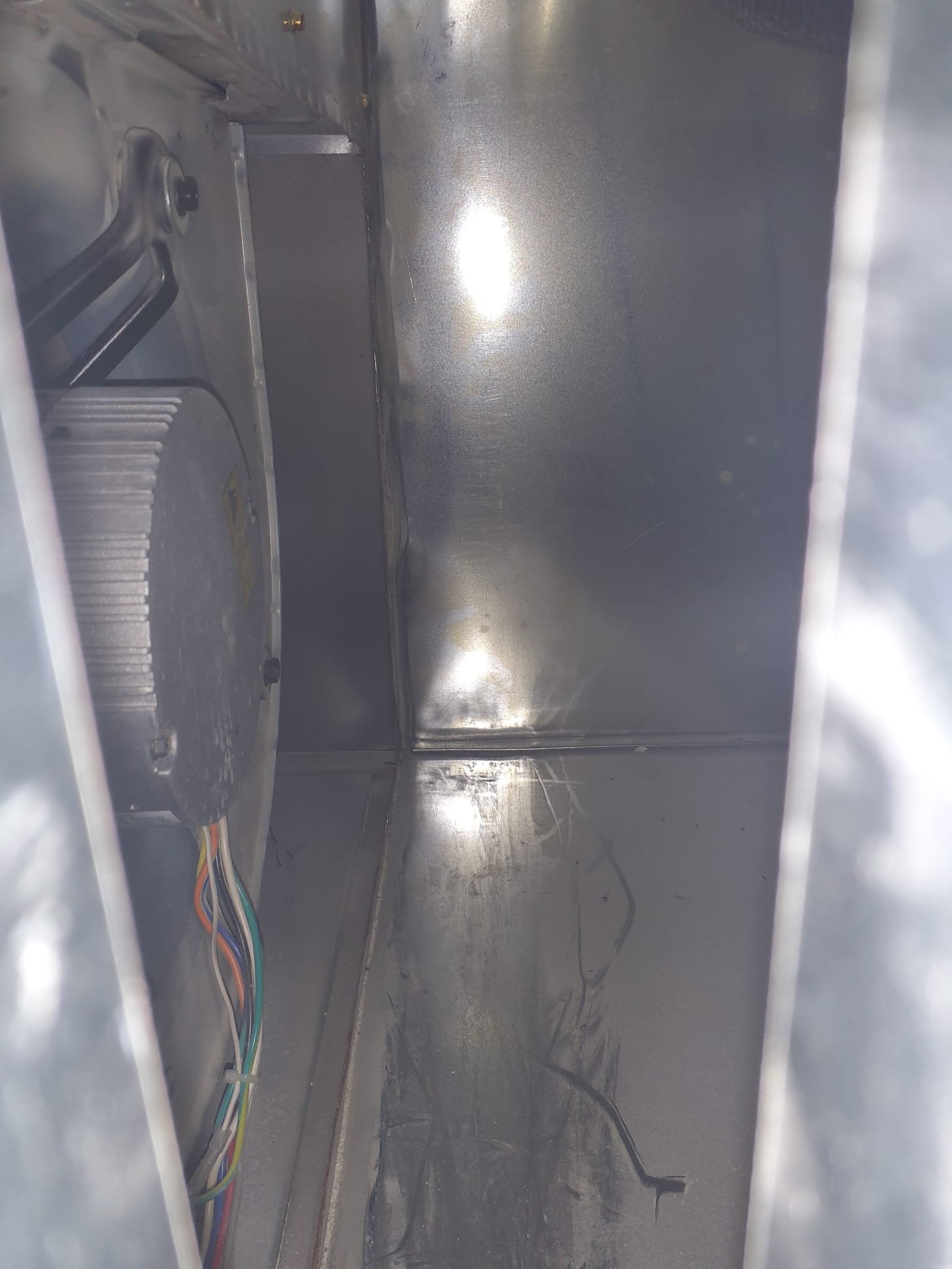 35/5uf dual run capacitor is reading 0/4.8uf. Compressor is not coming on with call for cooling. Replaced with new 35/5uf capacitor and test run operation. No other issues found while on site.