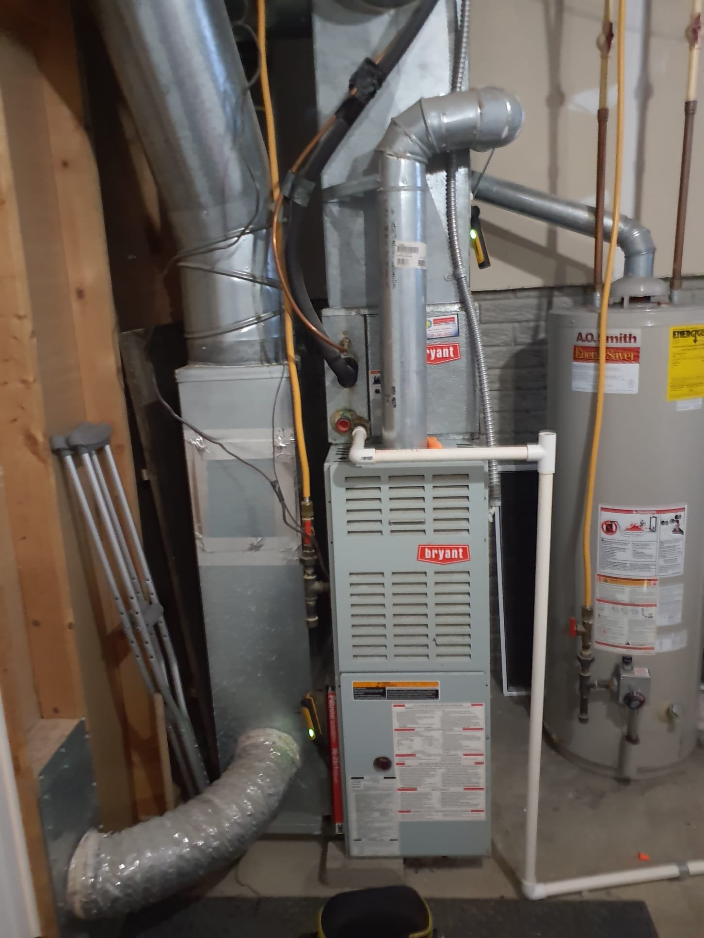 Diagnosed system low on refrigerant
Got authorization to top off refrigerant and add leak sealant.
System took 1.5lbs of refrigerant.  Leak sealant may have a good chance of keeping the system running for a while longer.  No guarantee on the leak actually stopping. 

We will email over a quote for a full system replacement. 