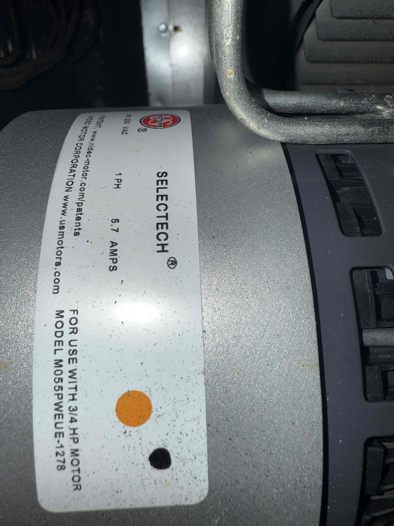 Upon arrival inspected system and found blower motor not operational as stated from homeowner. Inspected blower and unit getting power but not coming on. ECM motor is bad and needs replaced. GeoCool/mrcool geothermal support was unavailable when I called. 