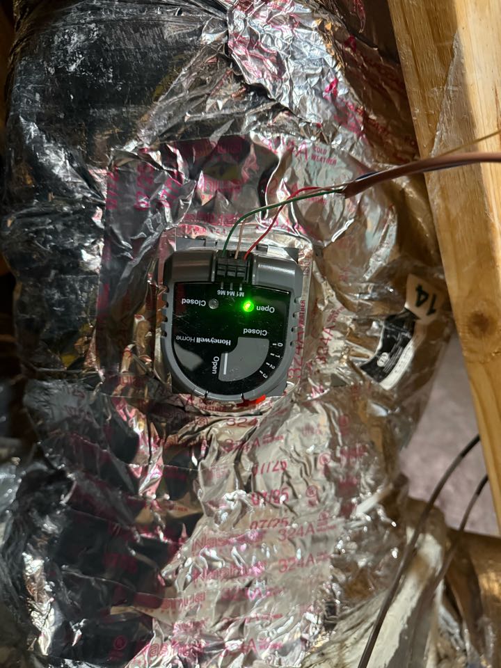 Replacing a zone damper 