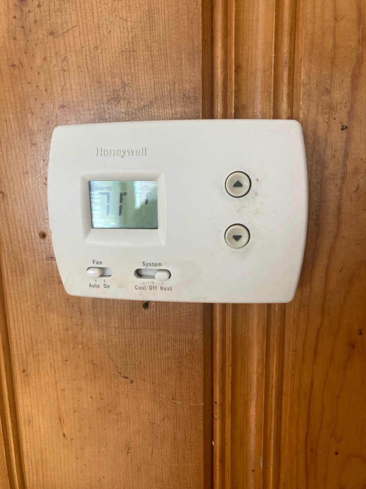 Replacing a thermostat in East Cobb!