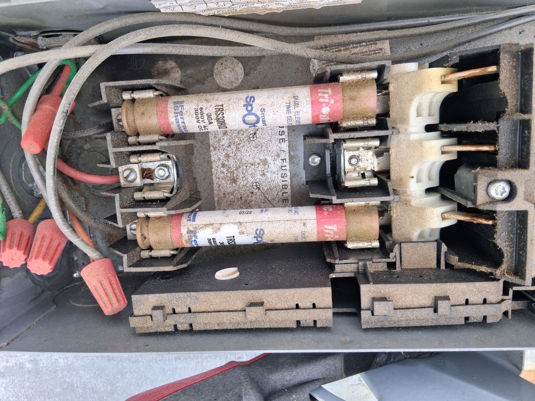 No Heat Service call for a Commercial Building in Kennesaw ga