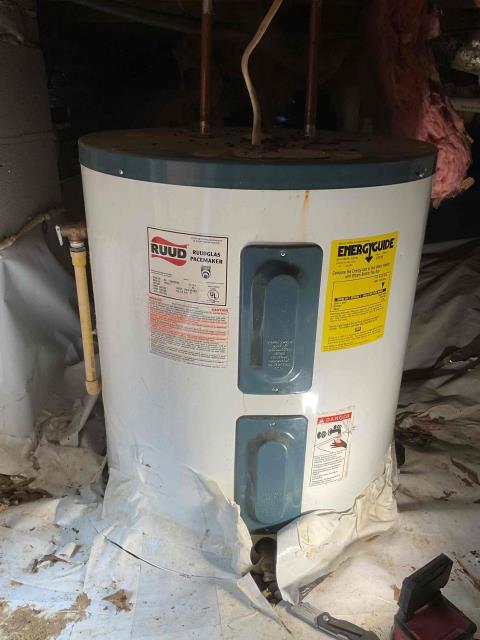 Our team just wrapped up a water heater replacement in Columbia (Five Points)!