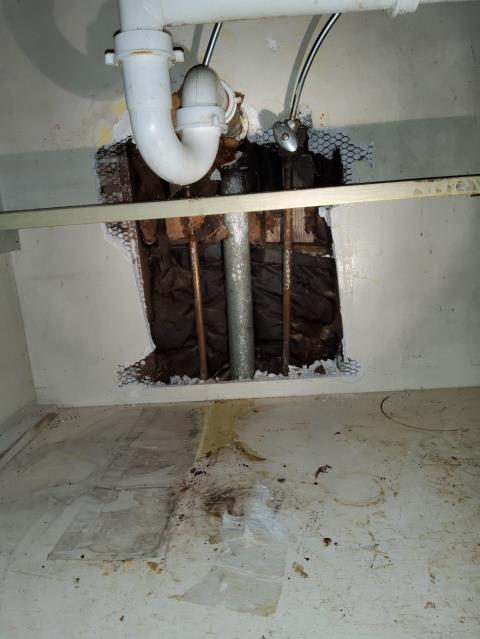 Mount Vernon, WA - Leak in wall. Our plumbers at LaVergne Plumbing and Heating can help you repair that leak in your wall!