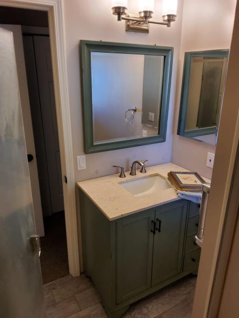 Anacortes, WA - We love minor remodels! Out with the old and in with the new toilet and vanity with all new plumbing hook ups.  Have a small project? Call the best local plumber near you at LaVergne Plumbing and Heating. 