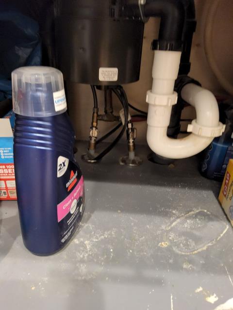 Nooksack, WA - Replacing a kitchen faucet and repairing a bathroom leaking sink