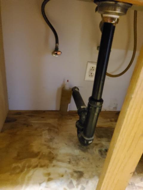 Bellingham, WA - Replumbing some leaking compromised sinks!