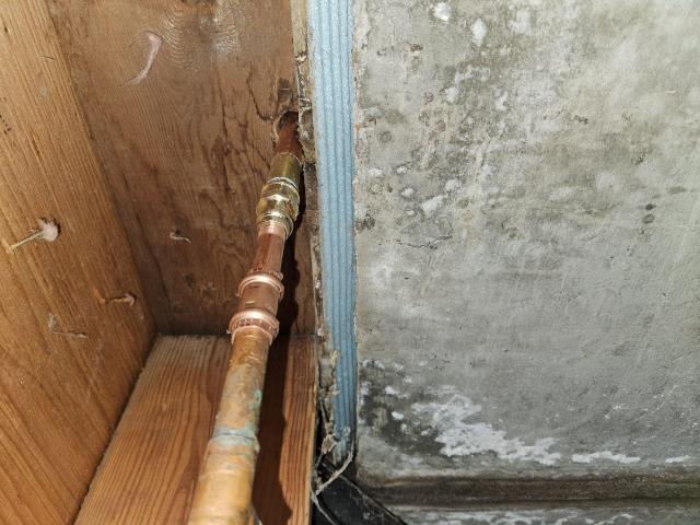 Bellingham, WA - Burst outdoor faucet leak repair with propress coming to the rescue!