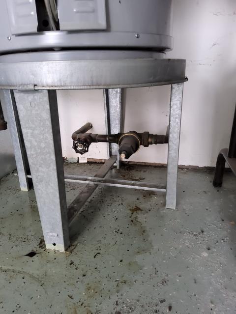 Burlington, WA - Leaking gas water heater replacement 