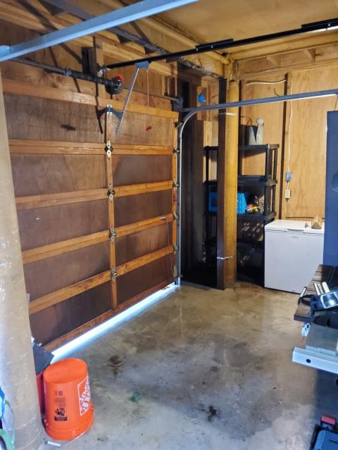 Bellingham, WA - Helping our customer dealing with a major water leak caused by a pinhole in a copper pipe that flooded her home.

If you have a plumbing emergency, don’t wait—call your local experts at LaVergne Plumbing & Heating.
We work around the clock to protect your home and peace of mind.

24/7 Emergency Service
Local, Licensed & Trusted
Fast response. Real solutions.

Happy Super Bowl Sunday! 