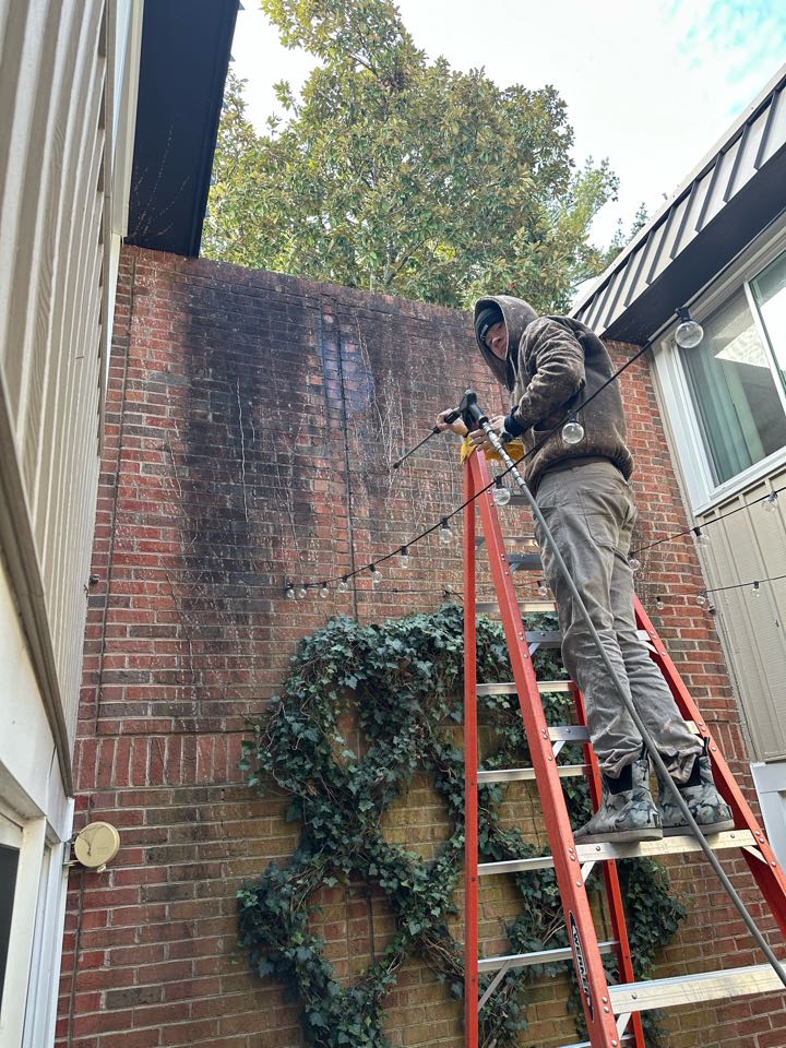 Nashville, TN - What a significant change! If you want to get your brick or siding magically restored, reach out to Window Hero!