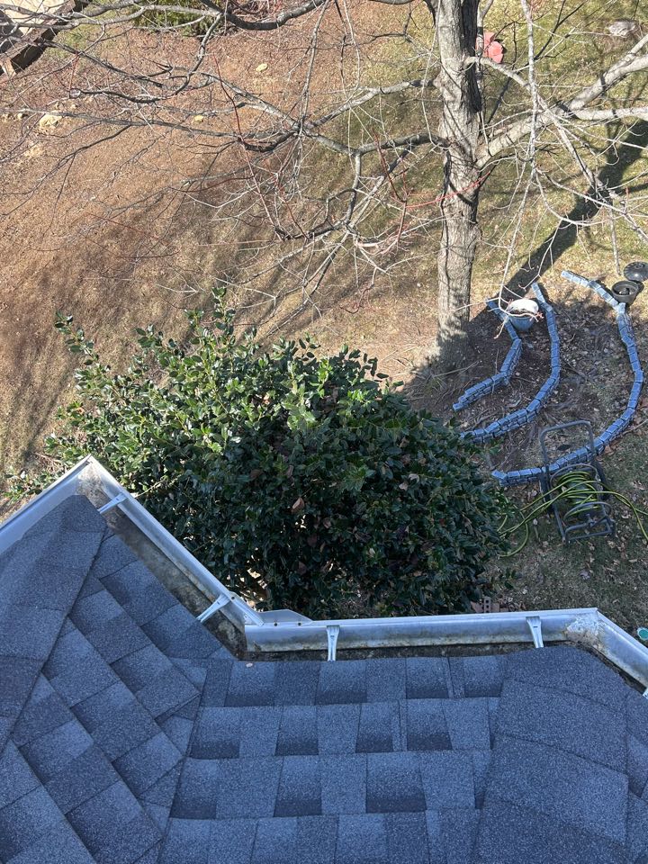 Franklin, TN - More gutters that needed some love!