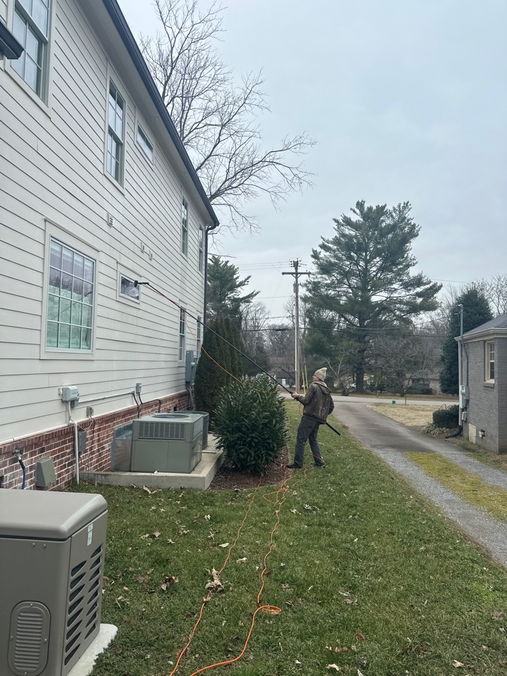 Nashville, TN - Today is a great day for window cleaning!