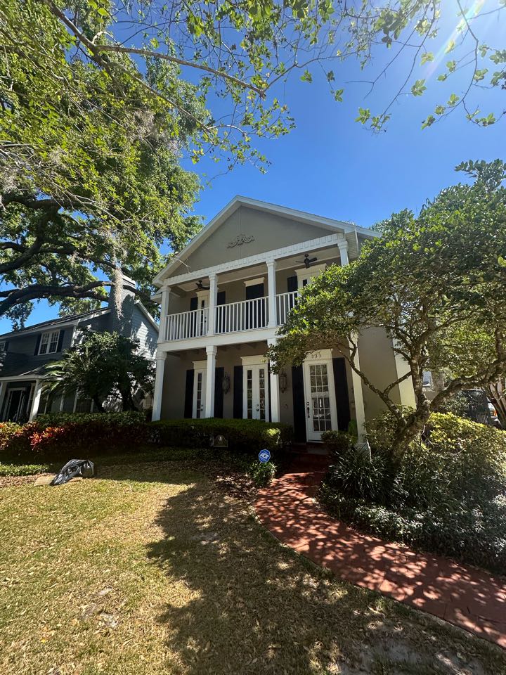 Orlando, FL - Cleaned the inside &amp; outside windows✨