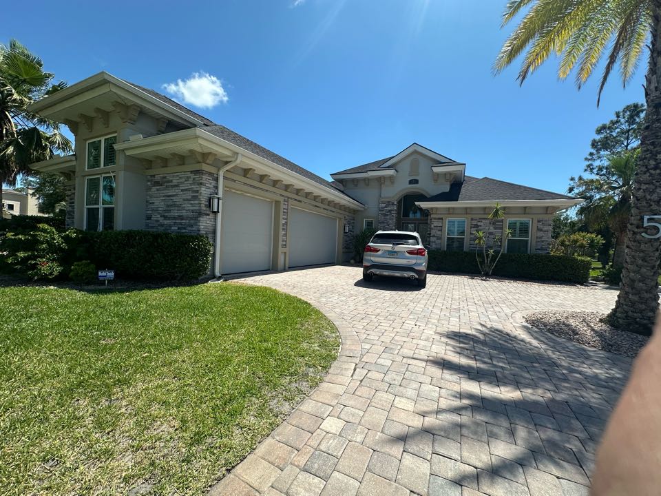 Ormond Beach, FL - Cleaned all outside windows✨