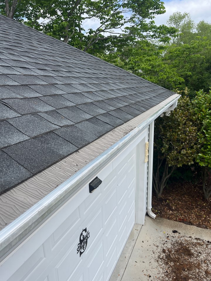 Wilmington, NC - Gutter guard install!